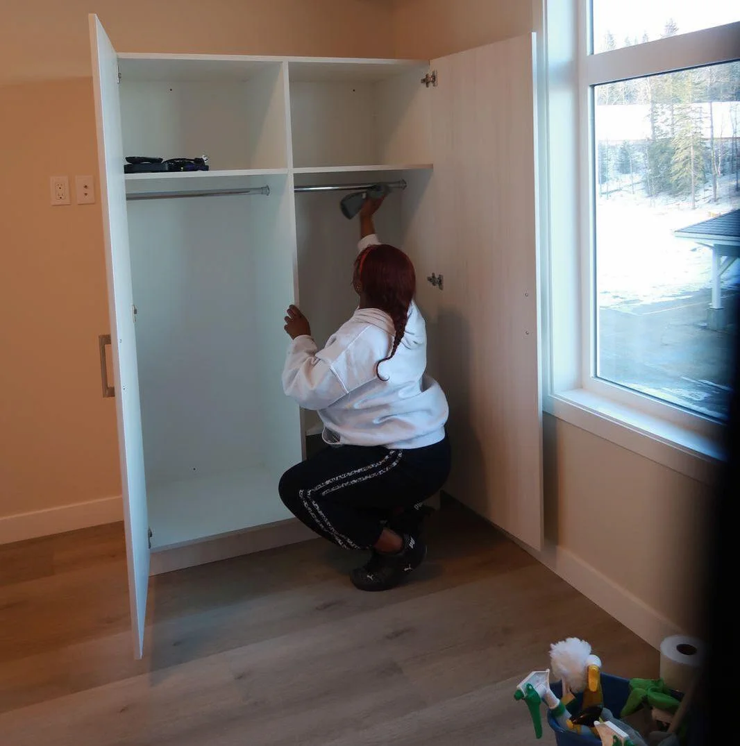Kanians Pro Clean team member at work
